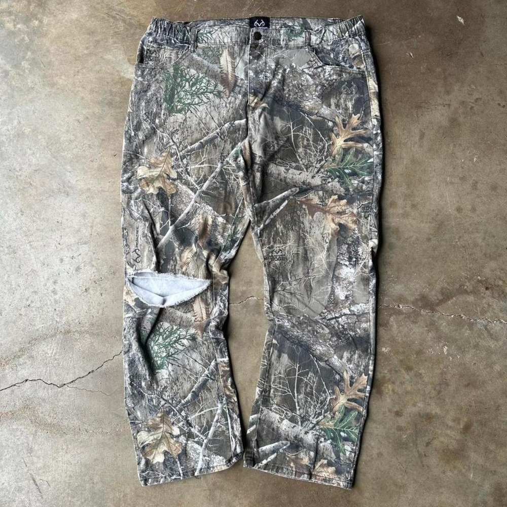 vintage realtree camo loose fit distressed pants